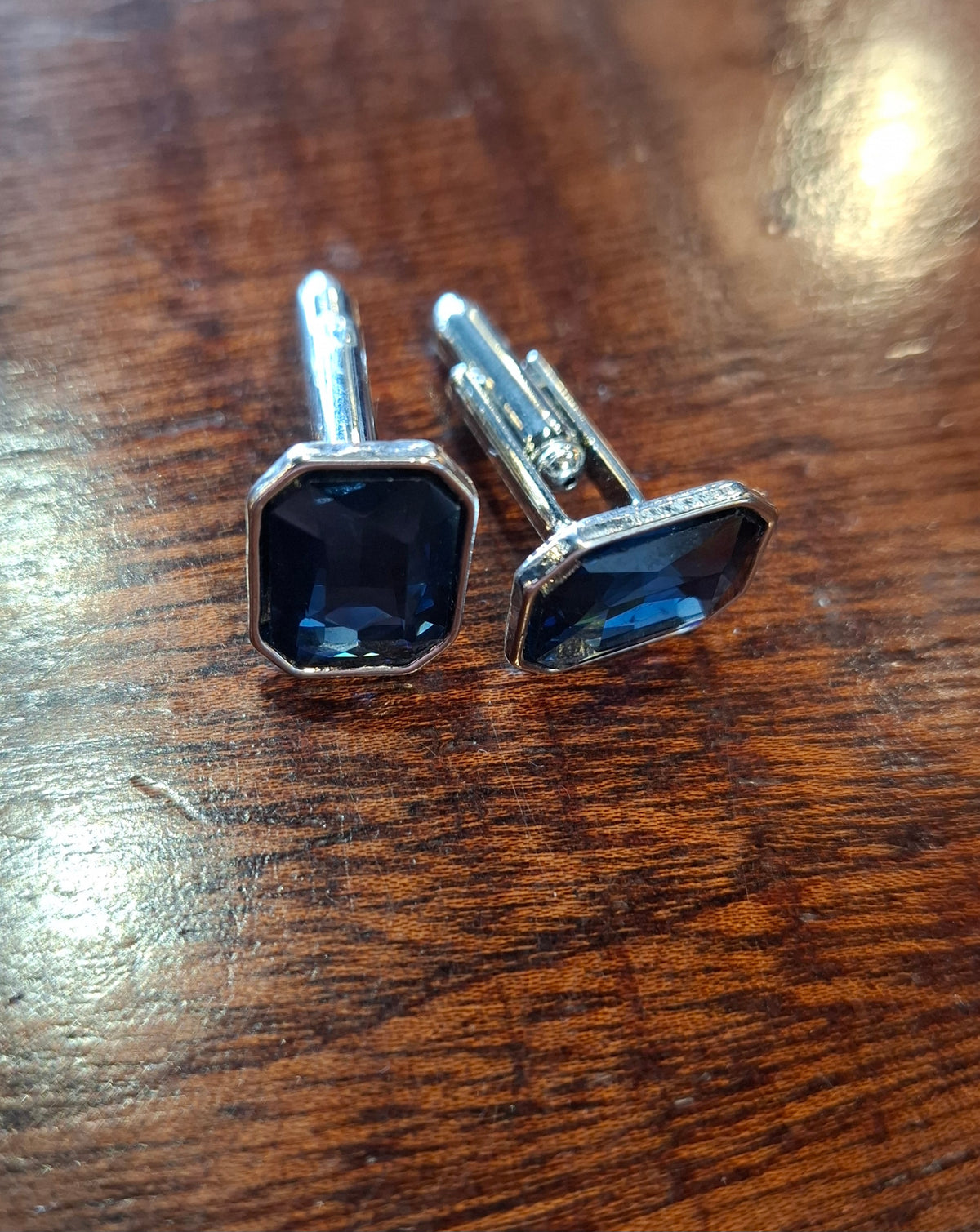 Cuff Link: Blue Stud