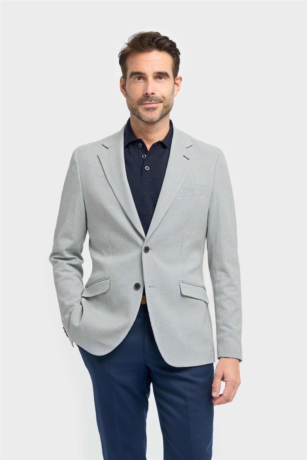 Porto: Blue Blazer