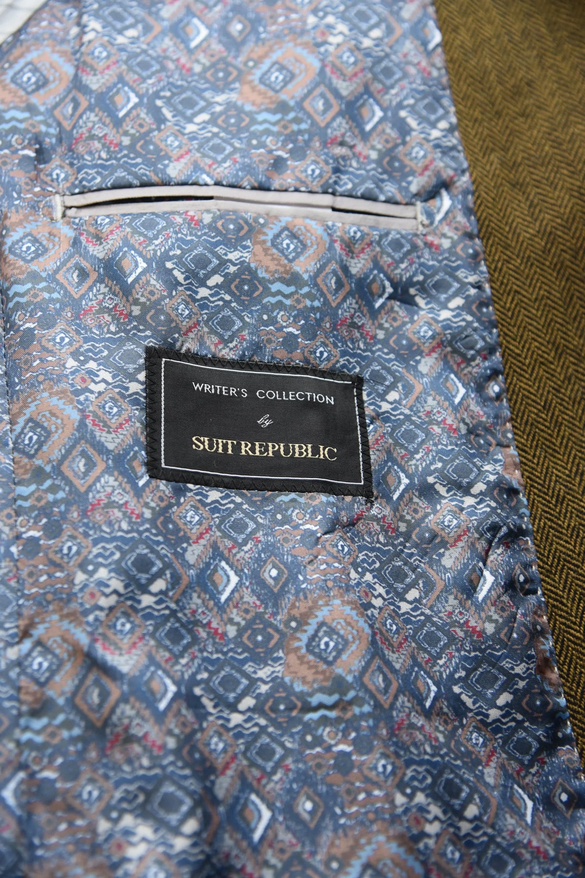 Harding: Brown Tweed 3-Pc Suit