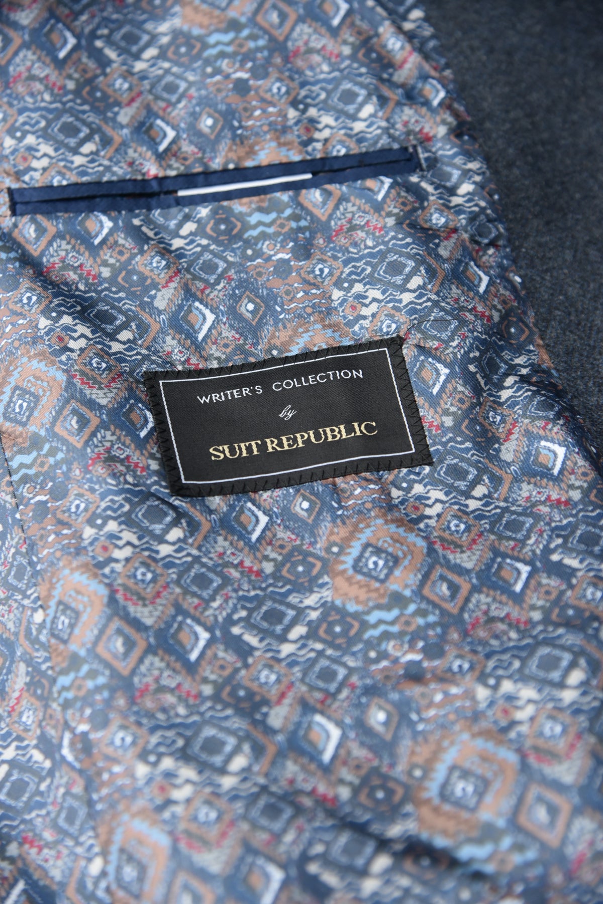 Lewis: Blue Tweed Double-Breasted 2-Pc Suit