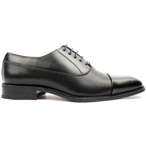 Goor: Black Toecap Shoes