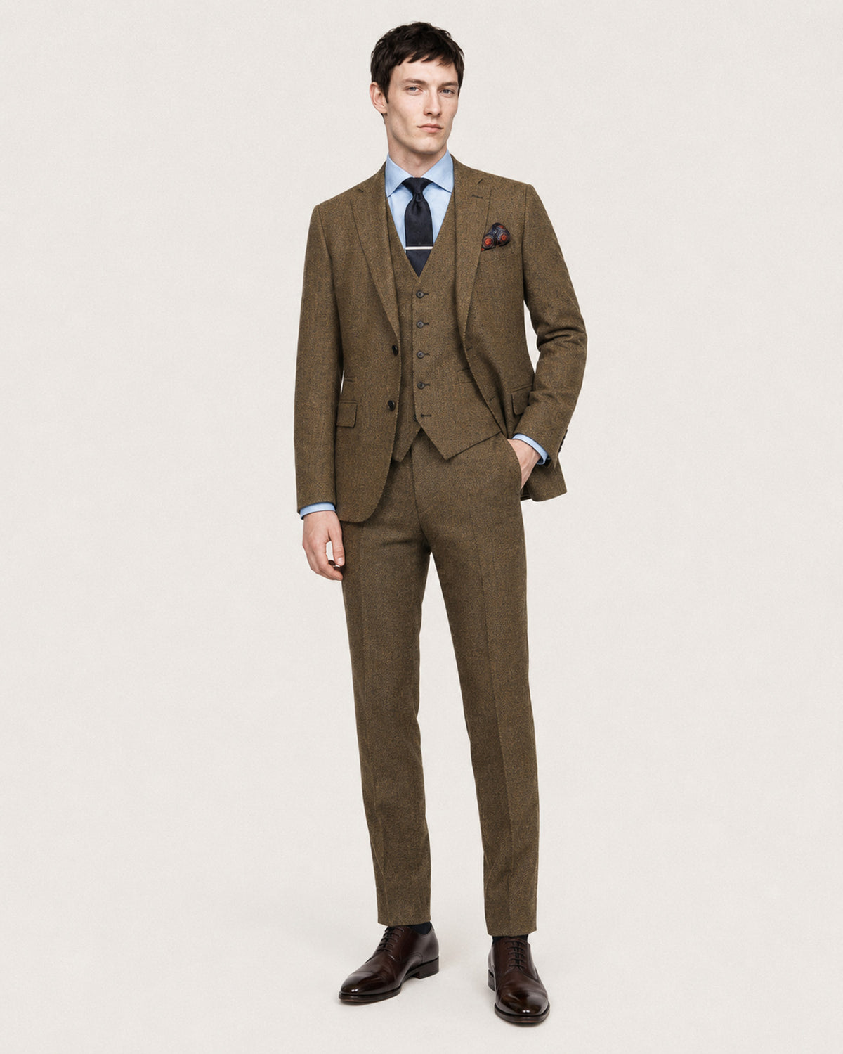 Harding: Brown Tweed 3-Pc Suit