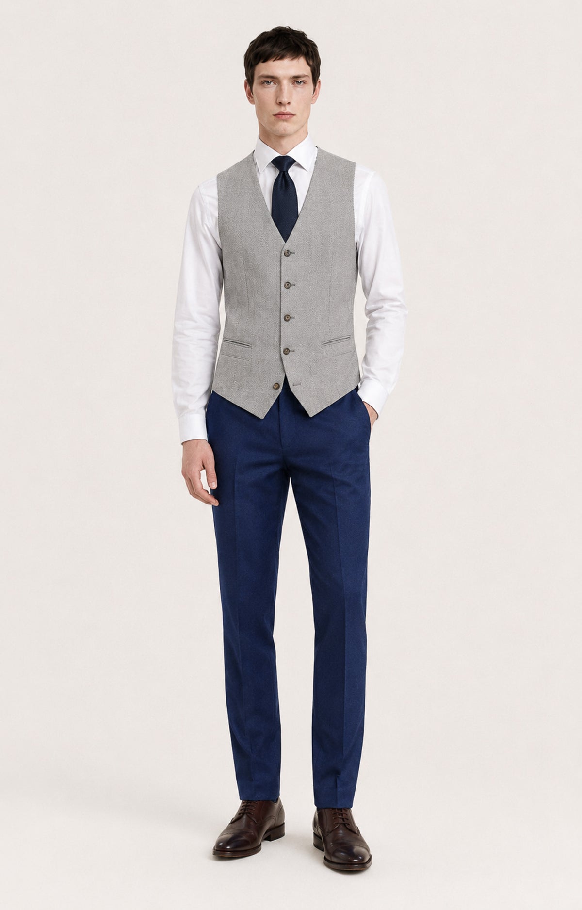 Tóibín: Navy & Beige Contrasting 3-Pc Suit