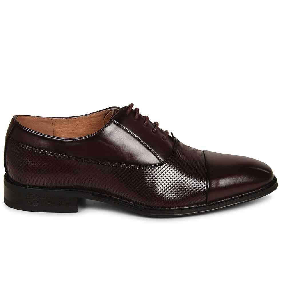 Goor: Brown Toecap Shoes