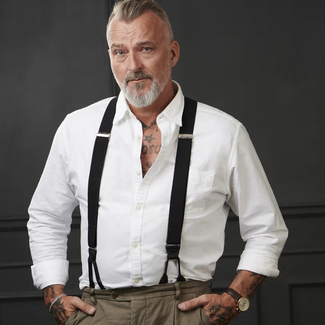 Buttoned Suspenders in Black