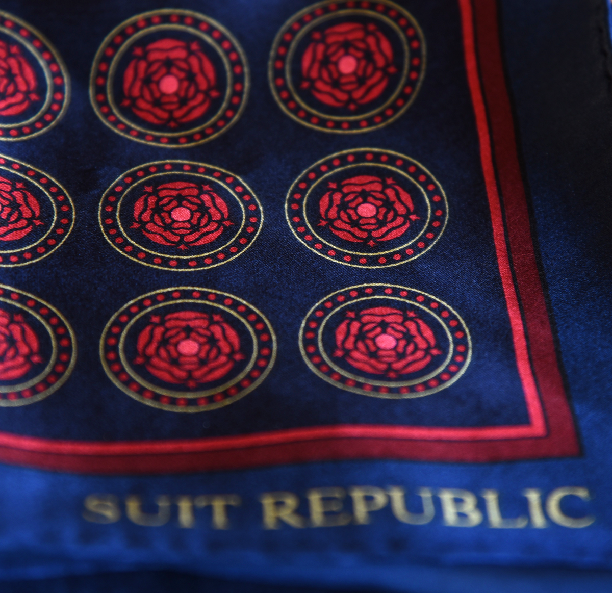 Red Rose: Super Silk Pocket Square